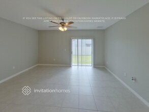 10231 White Linen Ave in Riverview, FL - Building Photo - Building Photo