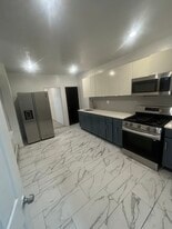 248 Morris Ave in Trenton, NJ - Building Photo