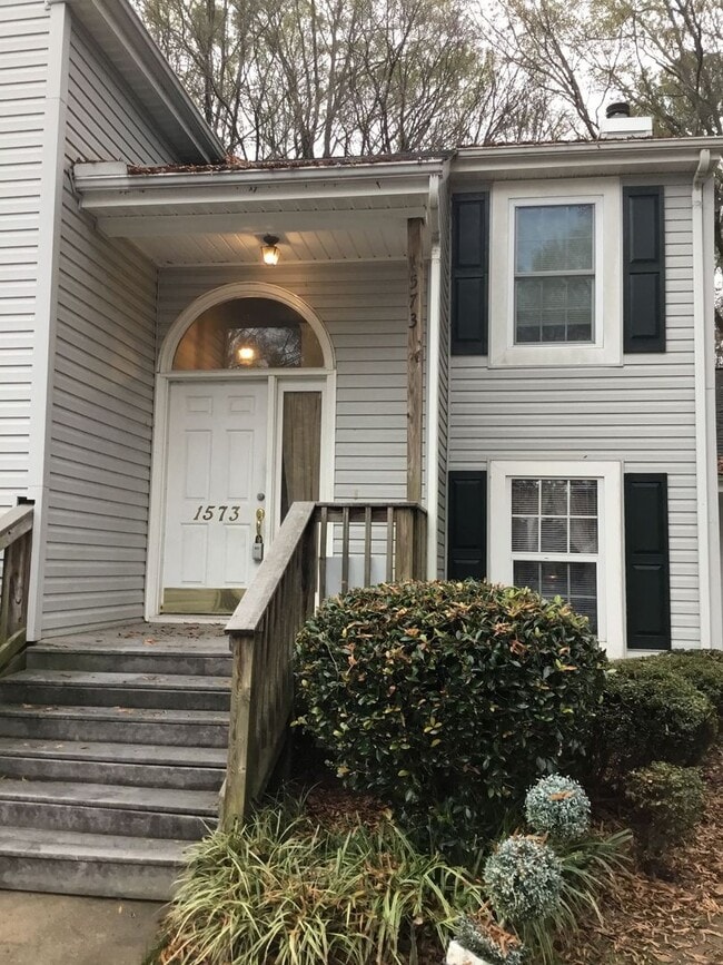 1573 Hunt Club Ct in Rock Hill, SC - Building Photo - Building Photo
