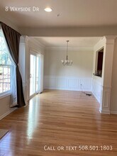 8 Wayside Dr in Hopkinton, MA - Building Photo - Building Photo