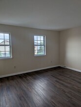 2918 Rhonda Ln in Allentown, PA - Building Photo - Building Photo