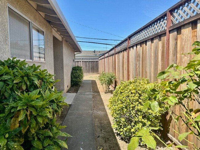 4177 Camden Ave in San Jose, CA - Building Photo - Building Photo