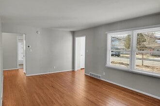 2467 Lafayette Rd in Colorado Springs, CO - Building Photo - Building Photo