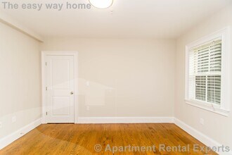 126 Columbia St in Cambridge, MA - Building Photo - Building Photo
