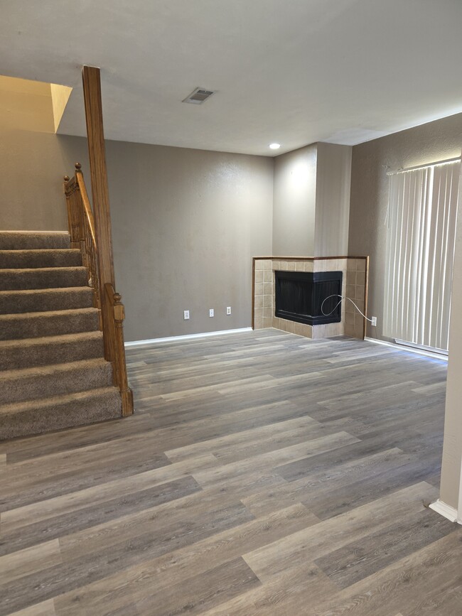 611 Oriole Blvd #1401 in Duncanville, TX - Building Photo - Building Photo
