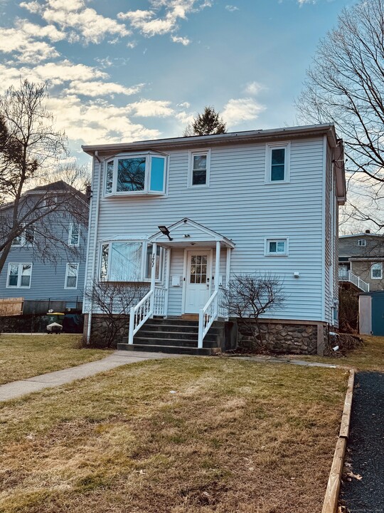 171 Moreland Avenue in Waterbury, CT - Building Photo