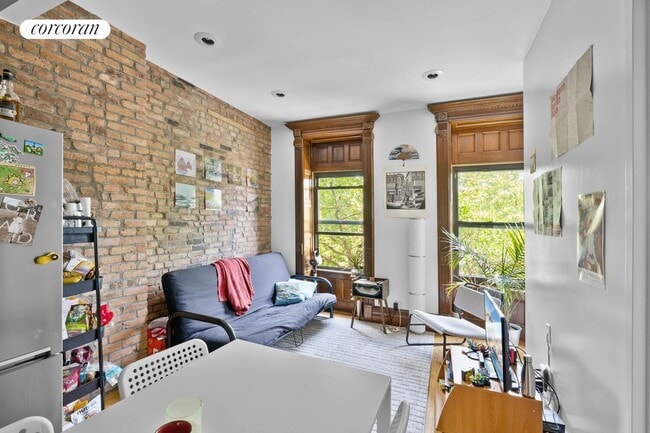 494 MacDonough St in Brooklyn, NY - Building Photo - Building Photo