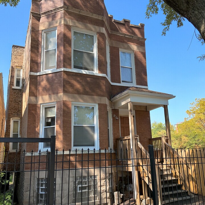 6006 S Marshfield Ave in Chicago, IL - Building Photo