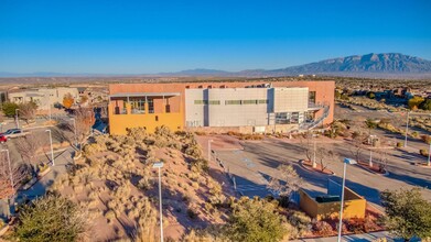 5974 Redondo Sierra Vista NE in Rio Rancho, NM - Building Photo - Building Photo