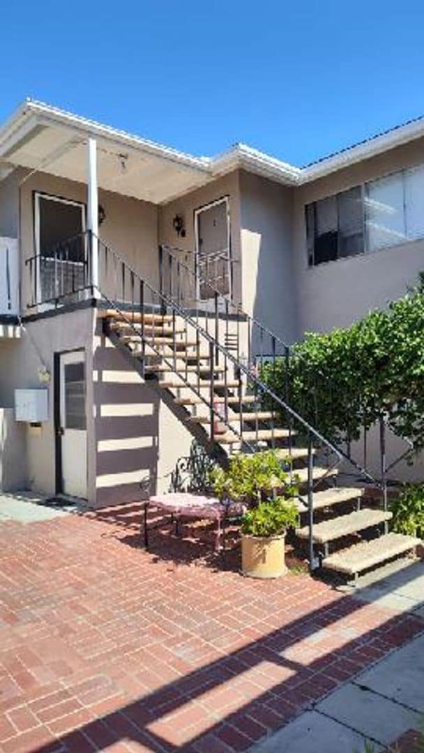 property at 413 W Stevens Ave