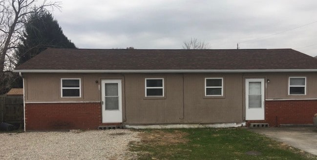 112 Ashland Dr, Unit A