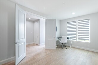 1208 Timbergrove Park St in Houston, TX - Building Photo - Building Photo