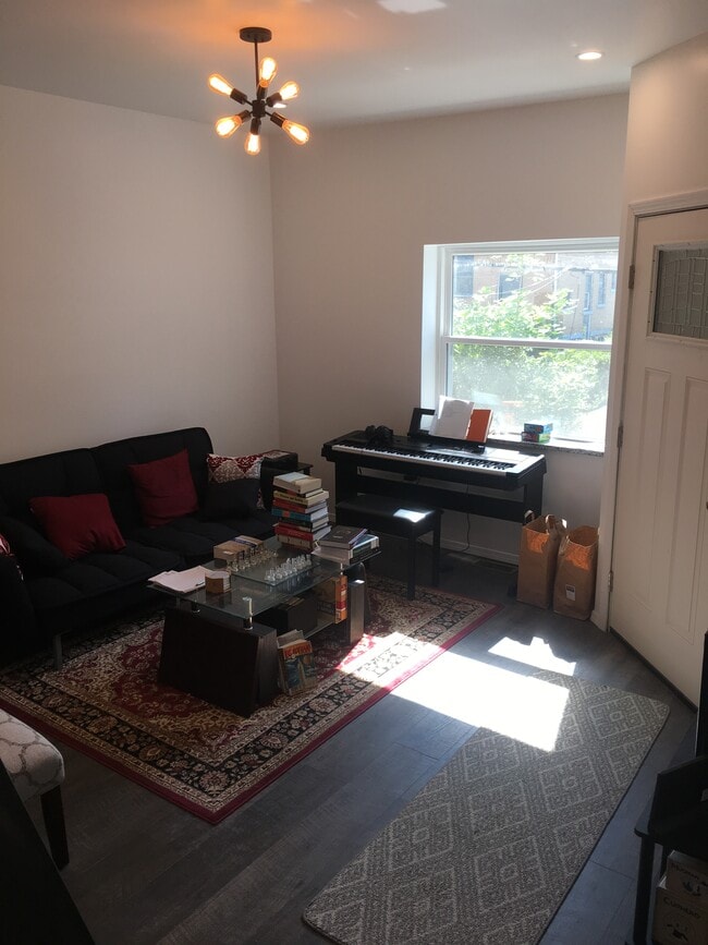 property at 3307 Iowa St