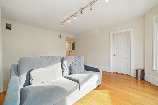 310 Shawmut Ave in Boston, MA - Building Photo - Building Photo