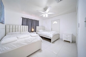 3044 SW 7th St in Miami, FL - Building Photo - Building Photo