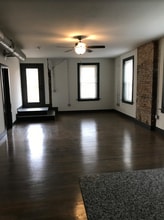 2616 Short Vine St in Cincinnati, OH - Building Photo - Building Photo