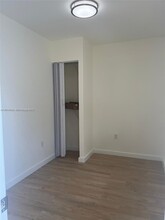 5808 Buchanan St in Hollywood, FL - Building Photo - Building Photo