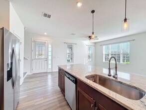 10001 Eagle Rock Aly in Orlando, FL - Building Photo - Building Photo
