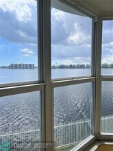 1000 NE 191st St in Miami, FL - Building Photo - Building Photo