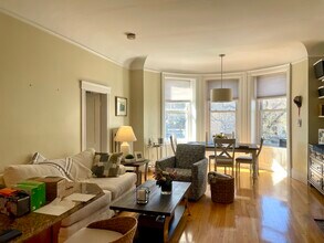 362 Commonwealth Avenue, Unit 2B in Boston, MA - Building Photo - Building Photo