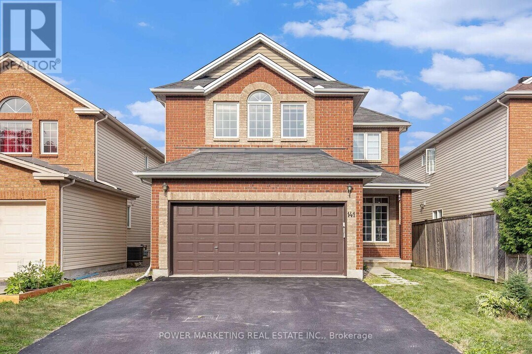 141 Finn Ct in Ottawa, ON - Building Photo