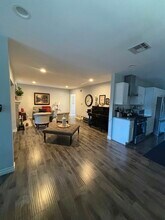 16047 Tupper St in Los Angeles, CA - Building Photo - Building Photo