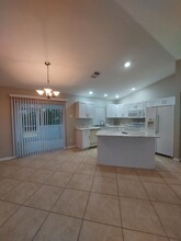 1820 NE 19th Pl in Cape Coral, FL - Building Photo - Building Photo