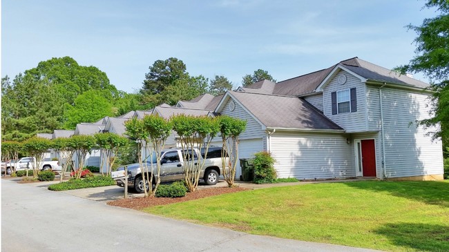 Cannon Townhomes in Chattanooga, TN - Foto de edificio - Building Photo