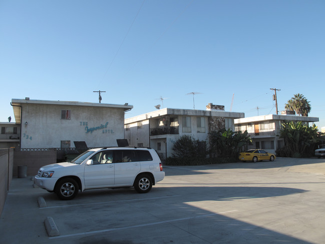 Imperial Apartments in Torrance, CA - Building Photo - Building Photo