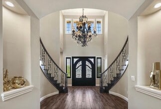 7305 Augusta Dr in Moorpark, CA - Building Photo - Building Photo