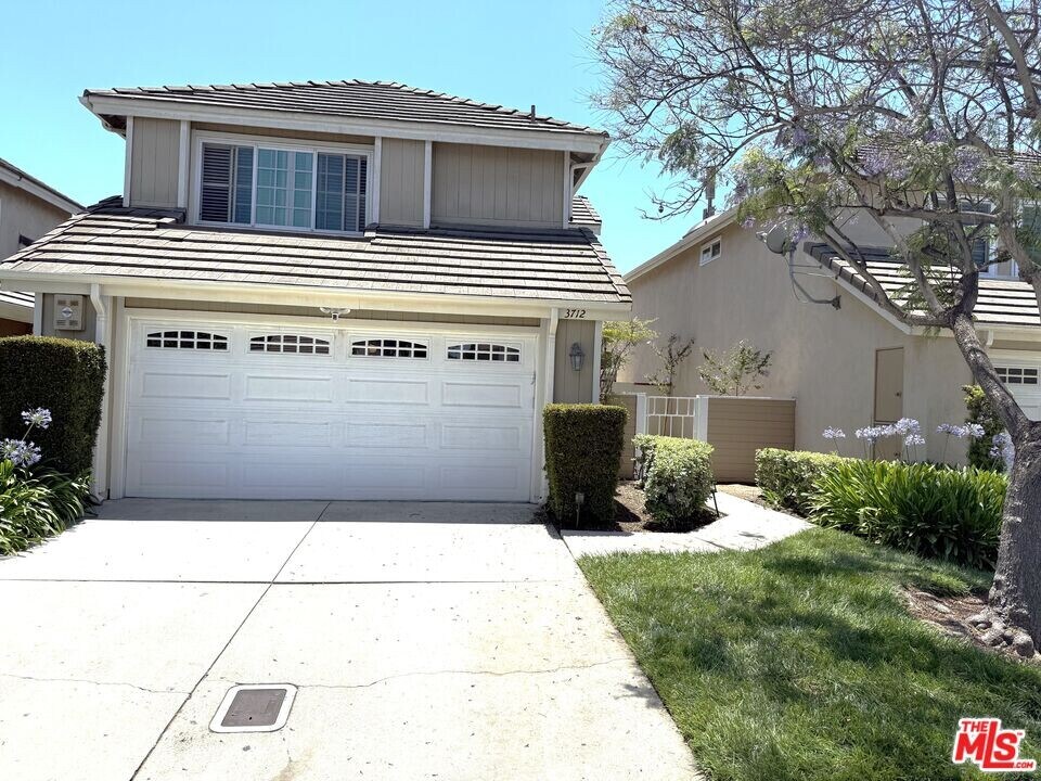 3712 Carrington Ct in Inglewood, CA - Building Photo