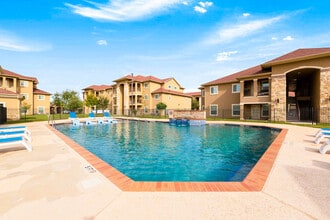Jackson Place Apartment Homes in Pharr, TX - Building Photo - Building Photo
