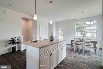 37 S 19th St in Camp Hill, PA - Building Photo - Building Photo