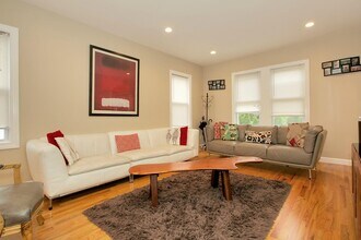 150 Parkview Ave in Yonkers, NY - Building Photo - Building Photo