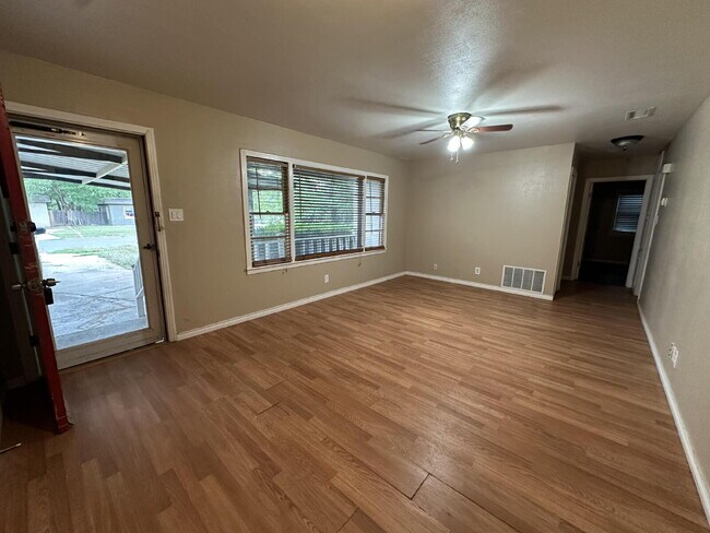 4405 36th St in Lubbock, TX - Building Photo - Building Photo