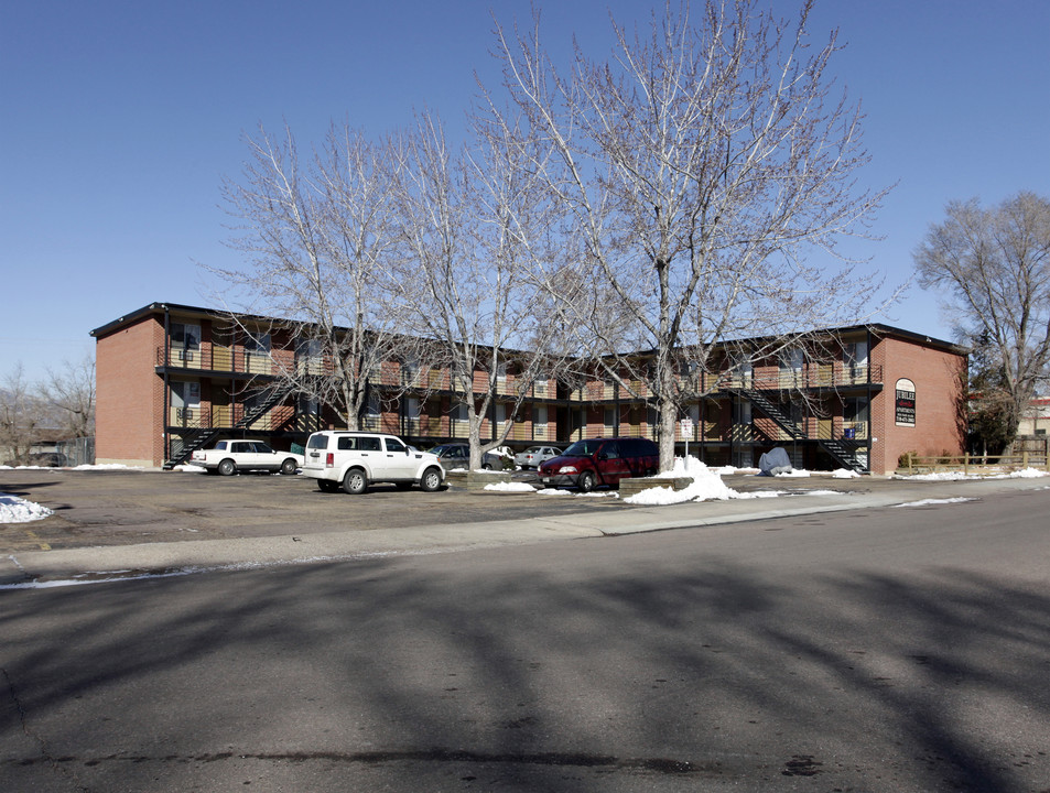 Jubilee Apartments in Colorado Springs, CO - Building Photo