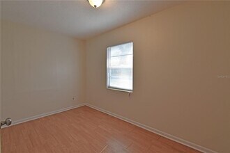 12422 N Howard Ave in Tampa, FL - Building Photo - Building Photo