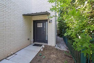 4815 Fletcher Ave in Fort Worth, TX - Building Photo