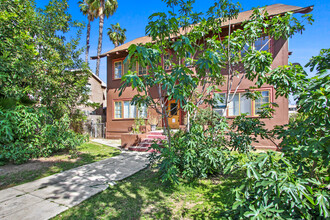 1034 Beacon Ave in Los Angeles, CA - Building Photo - Building Photo