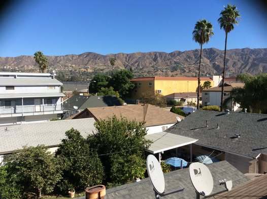 2239 N Frederic St, Unit Loft with views in Burbank, CA - Building Photo - Building Photo