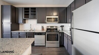 1200 Brookwood Dr, Unit 344 in Little Rock, AR - Building Photo - Building Photo