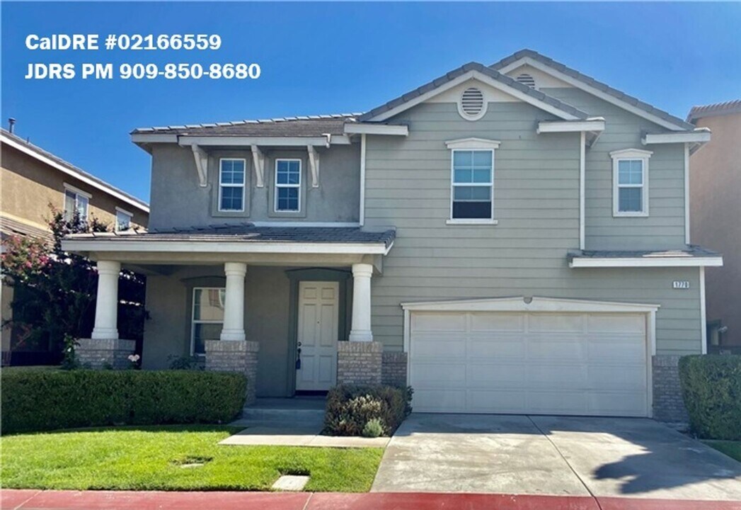 1770 Karley Way in Riverside, CA - Building Photo