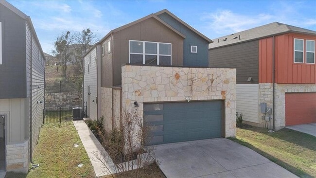 7103 Terrazzo Cottage Ln in Austin, TX - Building Photo - Building Photo