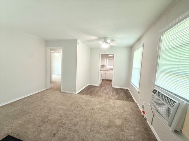 property at 117 Oak Dr