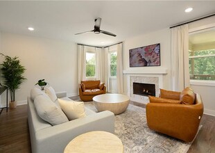 4834 Neal Ridge in Atlanta, GA - Building Photo - Building Photo