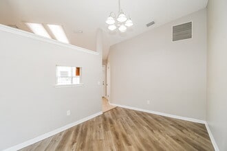 7748 Collins Ridge Blvd in Jacksonville, FL - Building Photo - Building Photo