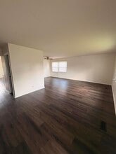 619 Belair Ct in Carol Stream, IL - Foto de edificio - Building Photo