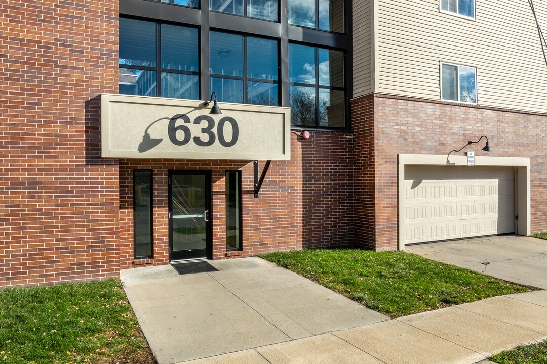 630 S Capitol in Iowa City, IA - Building Photo