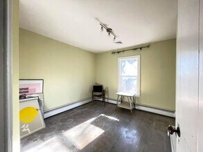 18 Popletown Rd in New Paltz, NY - Building Photo - Building Photo