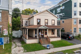 104 Henry St in Binghamton, NY - Building Photo - Building Photo